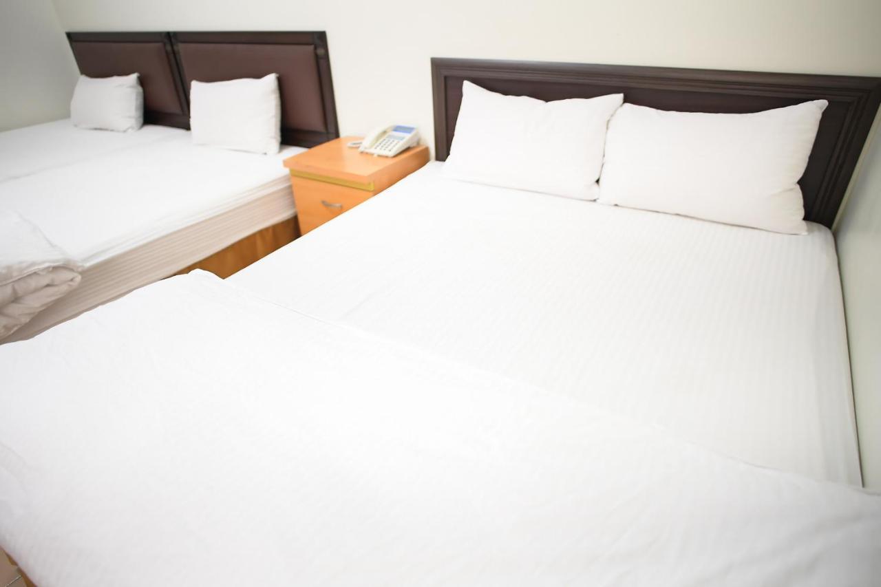 Clear Water Bay Homestay 南竿郷 エクステリア 写真
